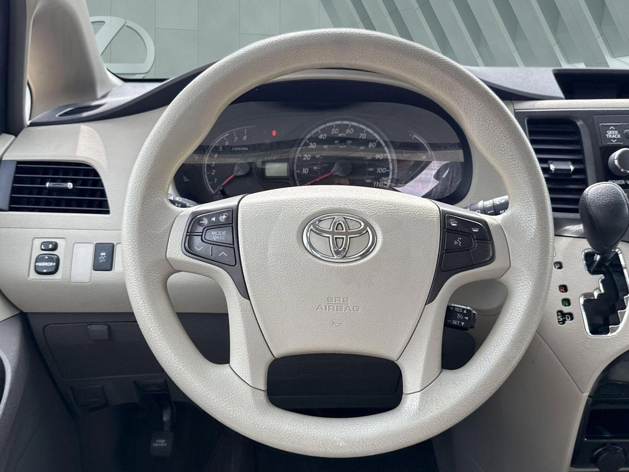 2011 Toyota Sienna LE San Antonio TX