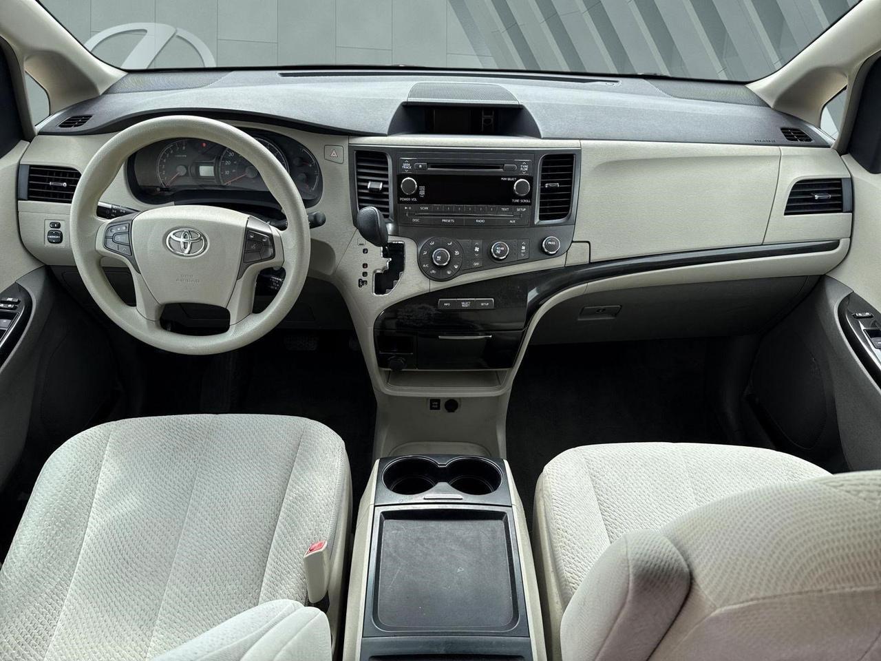 2011 Toyota Sienna LE San Antonio TX