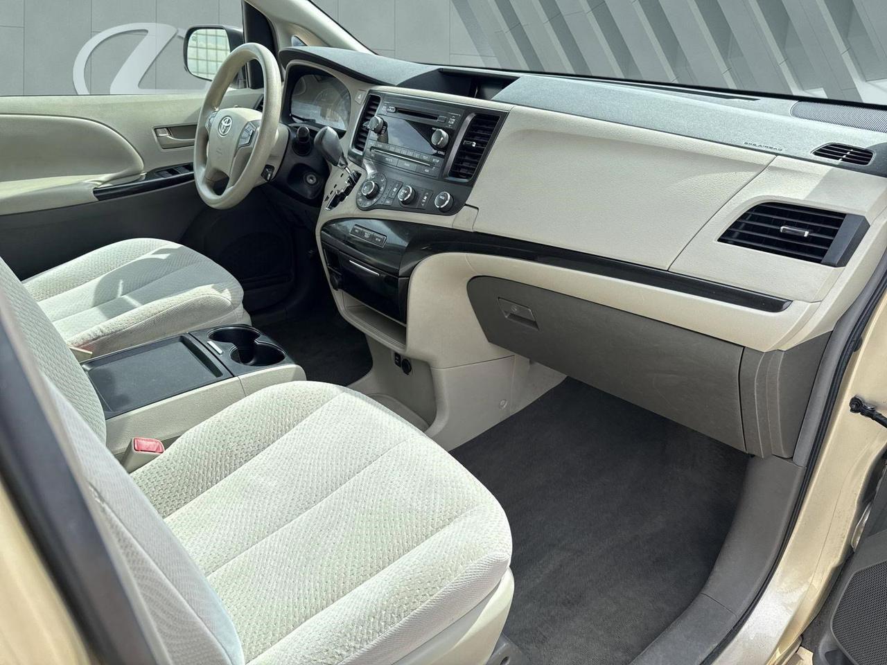 2011 Toyota Sienna LE San Antonio TX