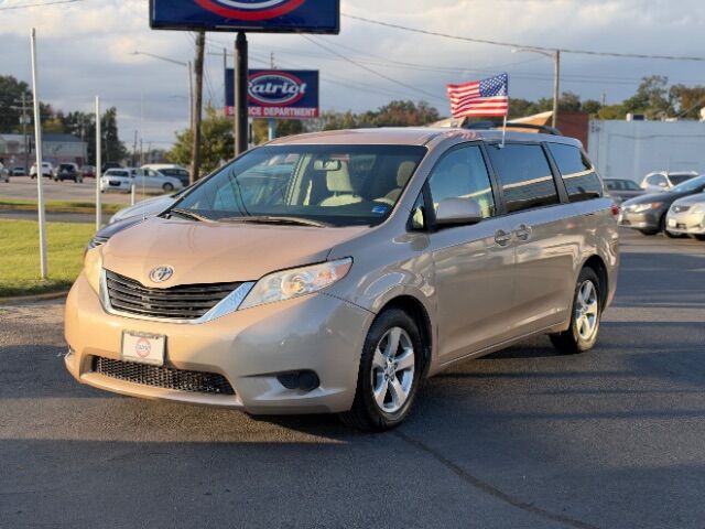 2011 Toyota Sienna