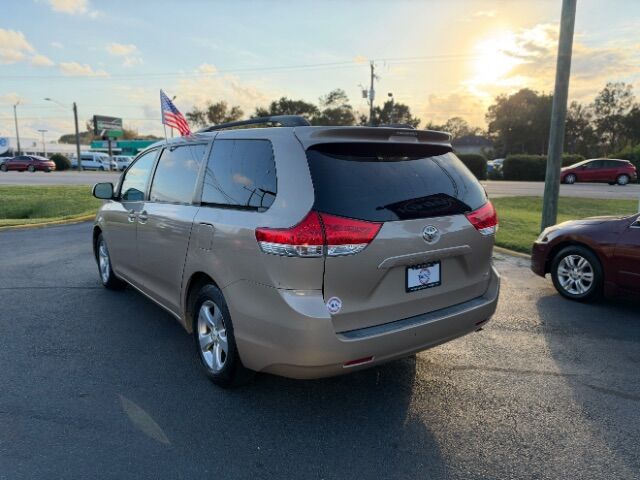2011 Toyota Sienna LE V6 Auto Access Seat | LE V6 Norfolk VA