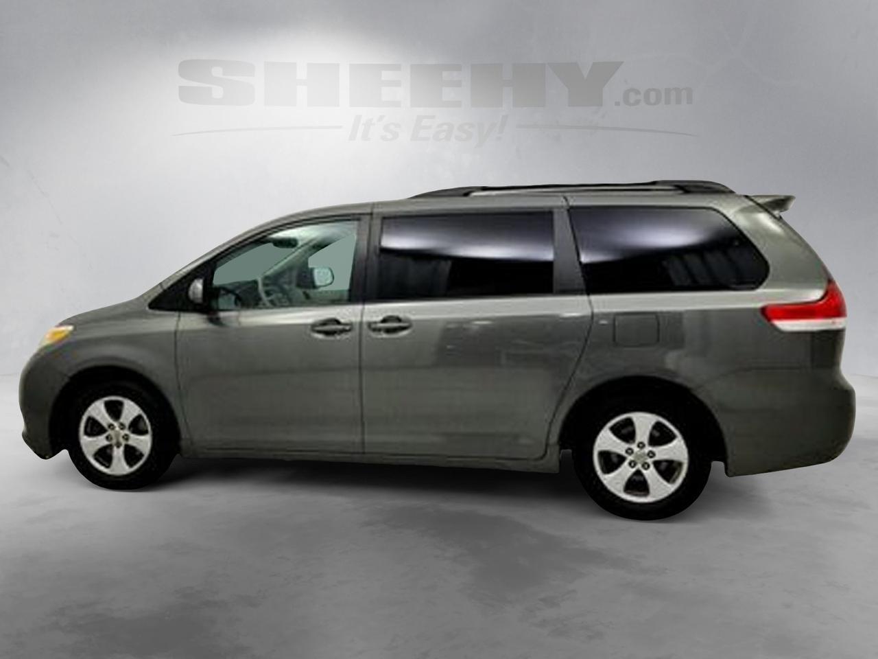 2011 Toyota Sienna LE Laurel MD