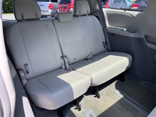 2011 Toyota Sienna Limited AWD Ashland VA