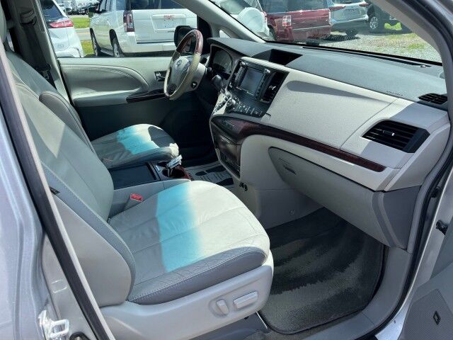 2011 Toyota Sienna Limited AWD Ashland VA