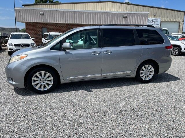 2011 Toyota Sienna Limited AWD