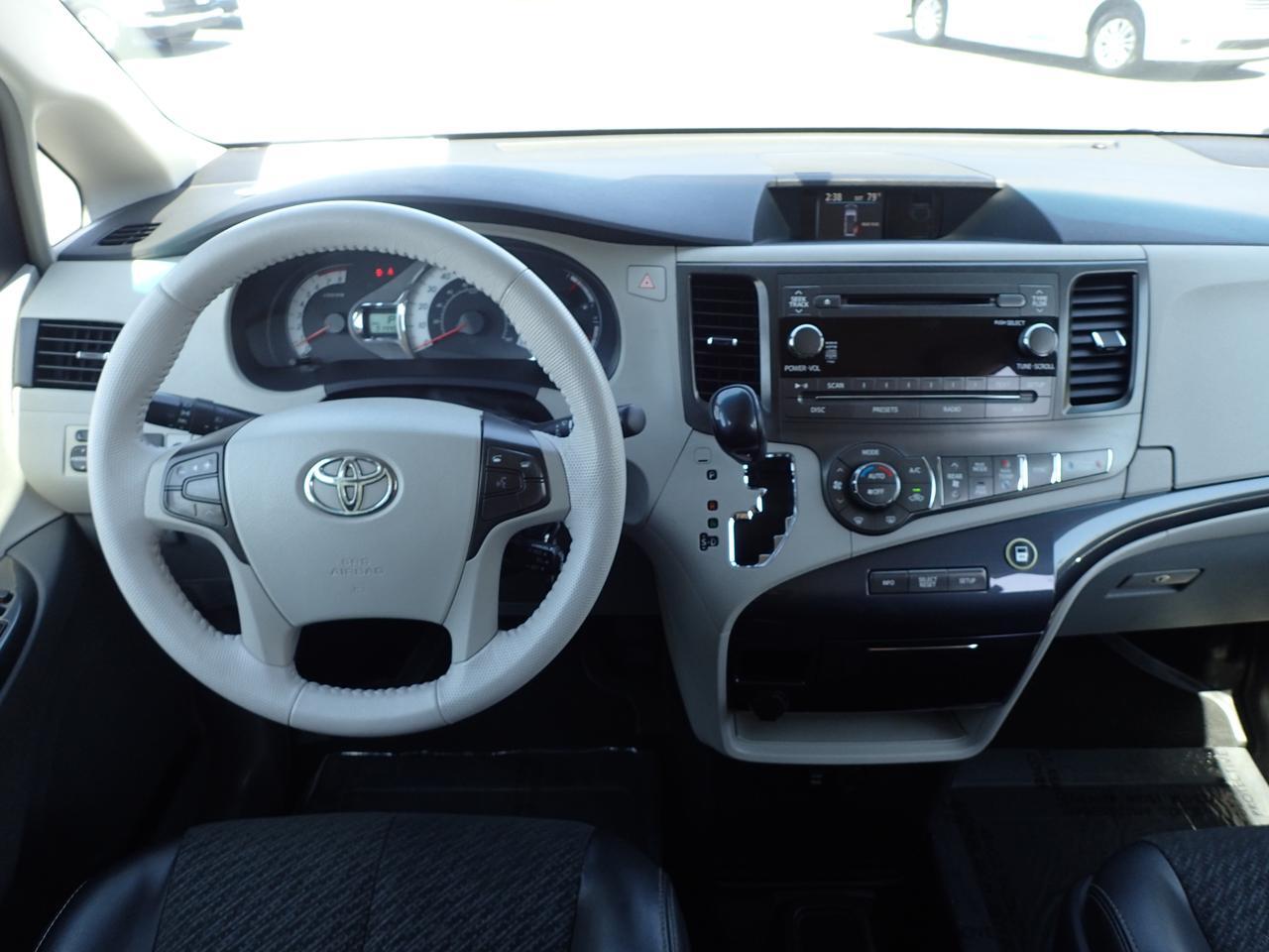 2011 Toyota Sienna SE Anaheim CA