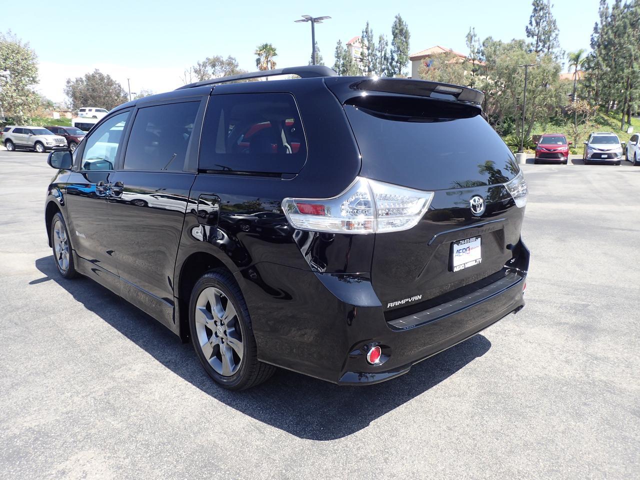 2011 Toyota Sienna SE Anaheim CA