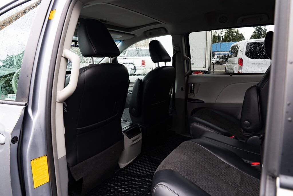 2011 Toyota Sienna SE Milwaukie OR