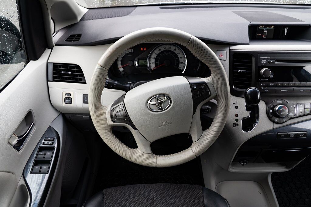 2011 Toyota Sienna SE Milwaukie OR