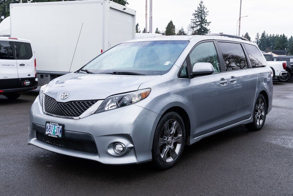 2011 Toyota Sienna SE Milwaukie OR