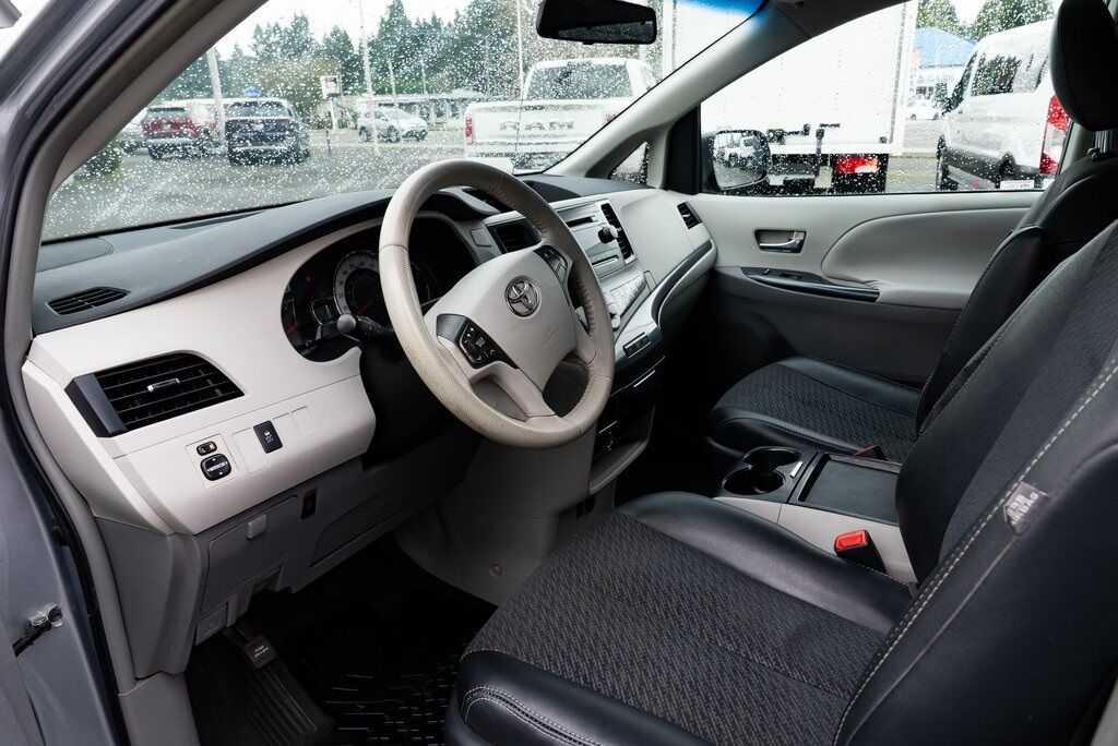 2011 Toyota Sienna SE Milwaukie OR