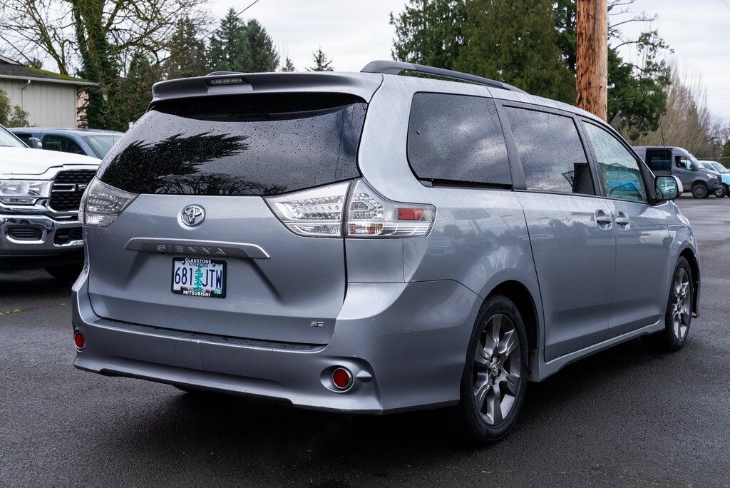2011 Toyota Sienna SE Milwaukie OR