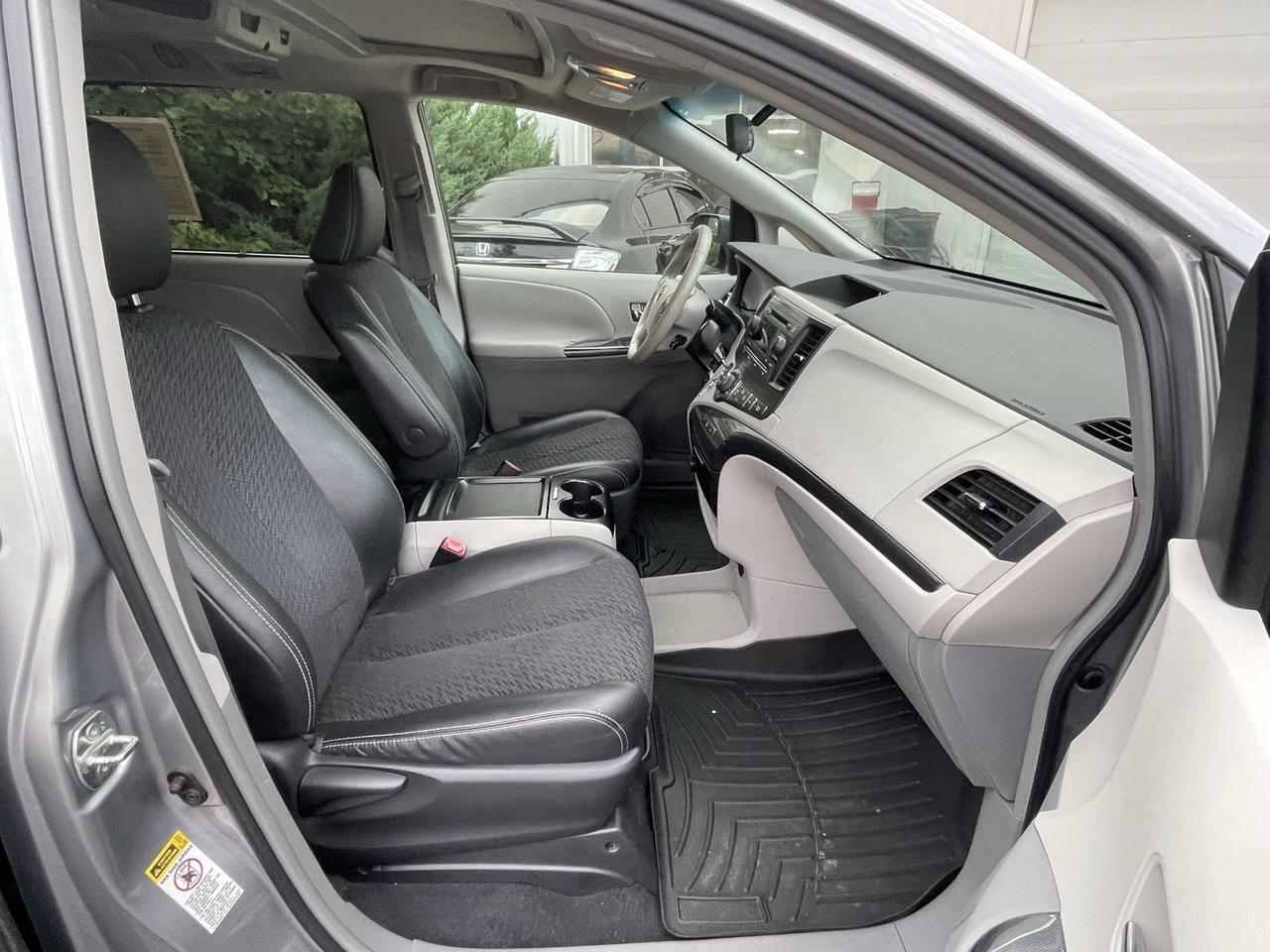 2011 Toyota Sienna SE Alexandria VA