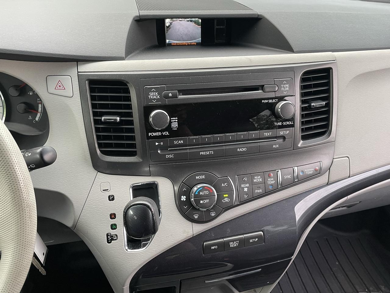 2011 Toyota Sienna SE Alexandria VA