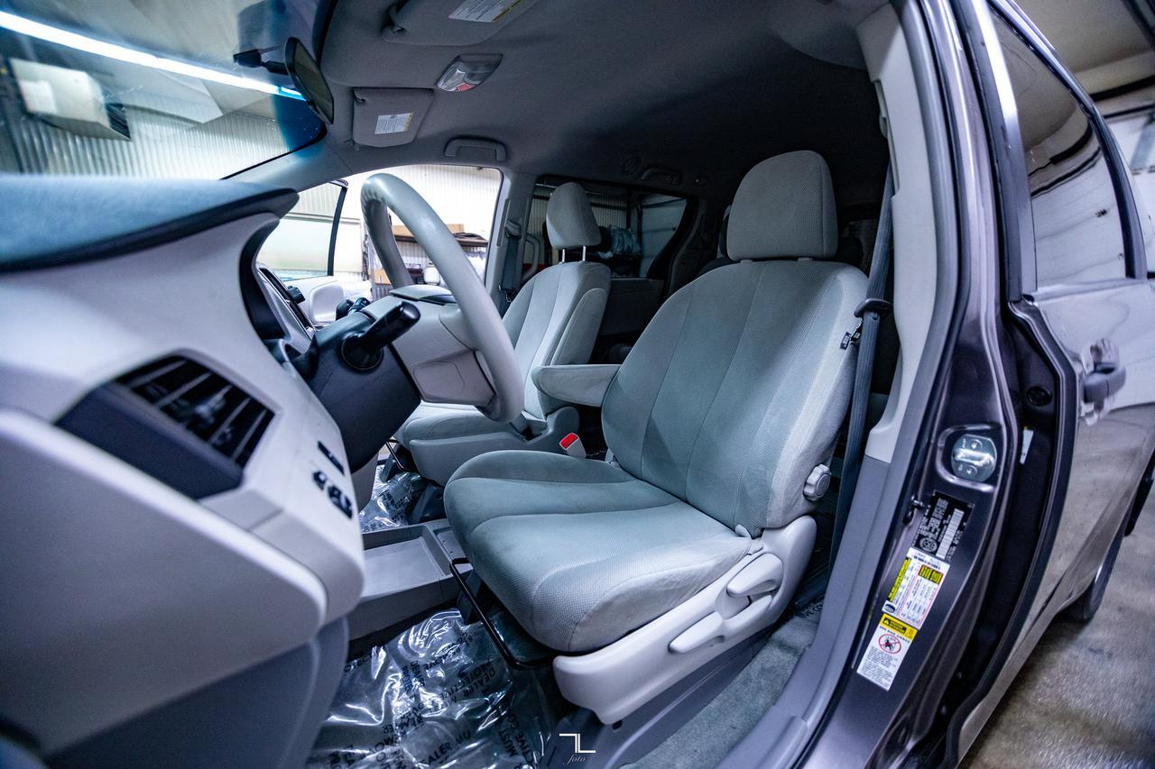 2011 Toyota Sienna V6 7 Passenger Red Deer AB