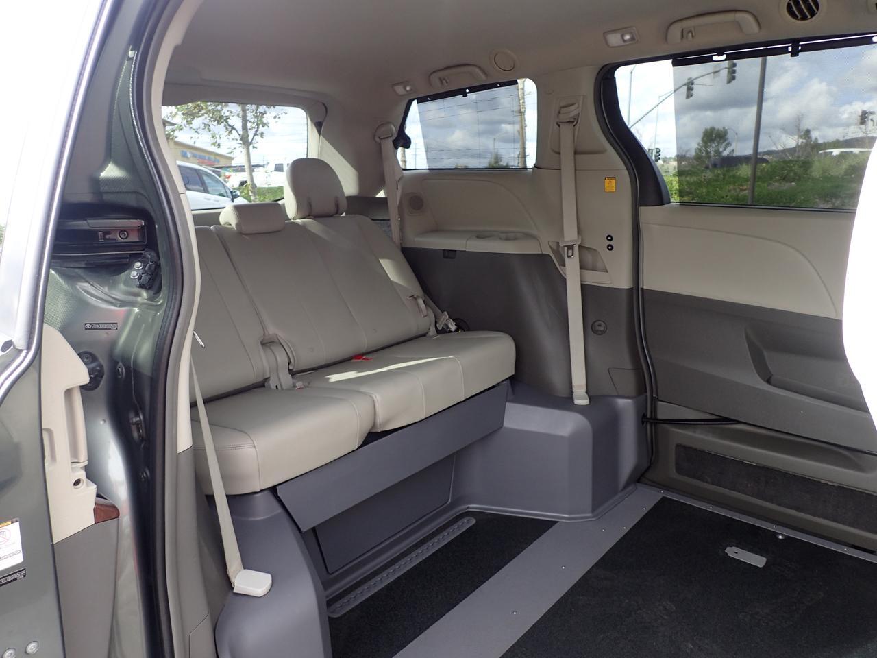 2011 Toyota Sienna XLE Anaheim CA