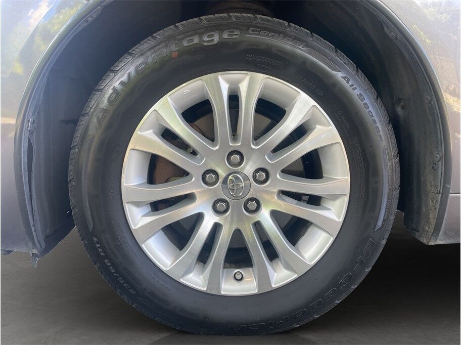 2011 Toyota Sienna XLE Minivan 4D Port Orchard WA