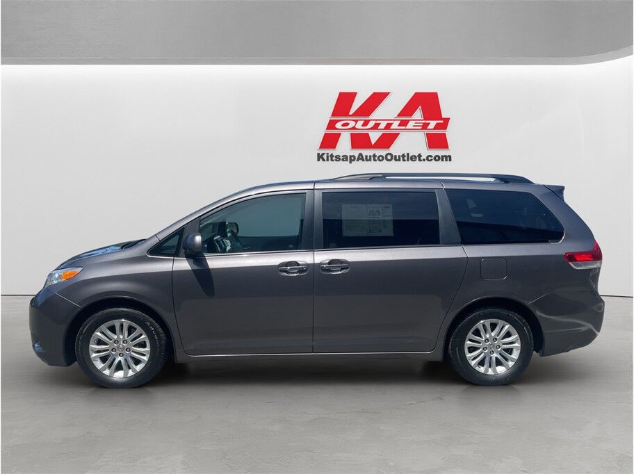 2011 Toyota Sienna XLE Minivan 4D Port Orchard WA