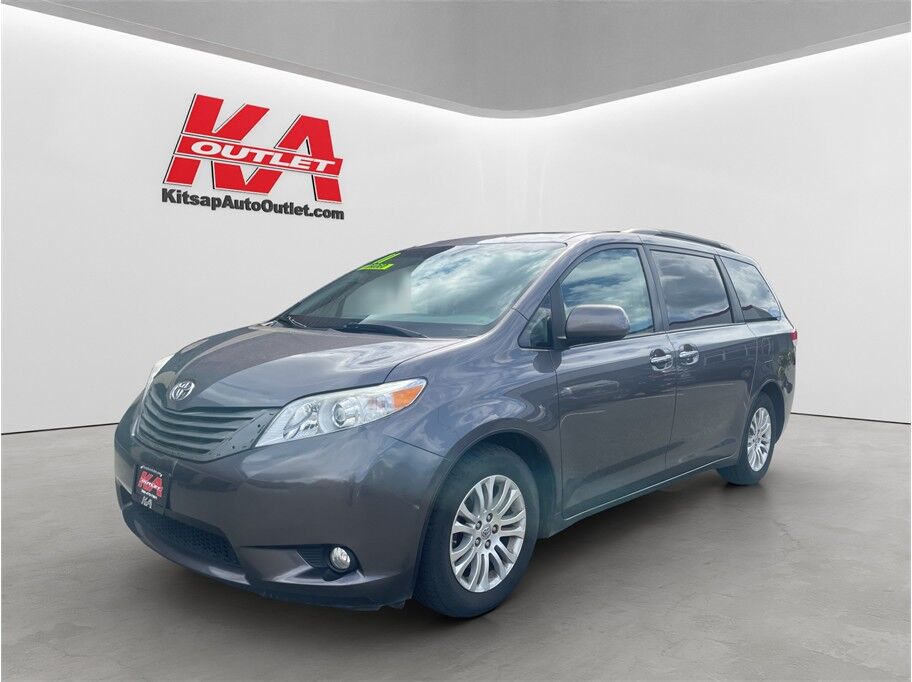 2011 Toyota Sienna XLE Minivan 4D Port Orchard WA