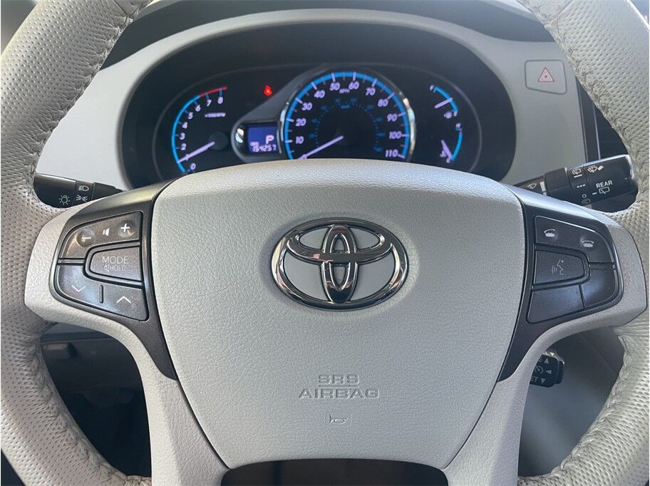 2011 Toyota Sienna XLE Minivan 4D Port Orchard WA