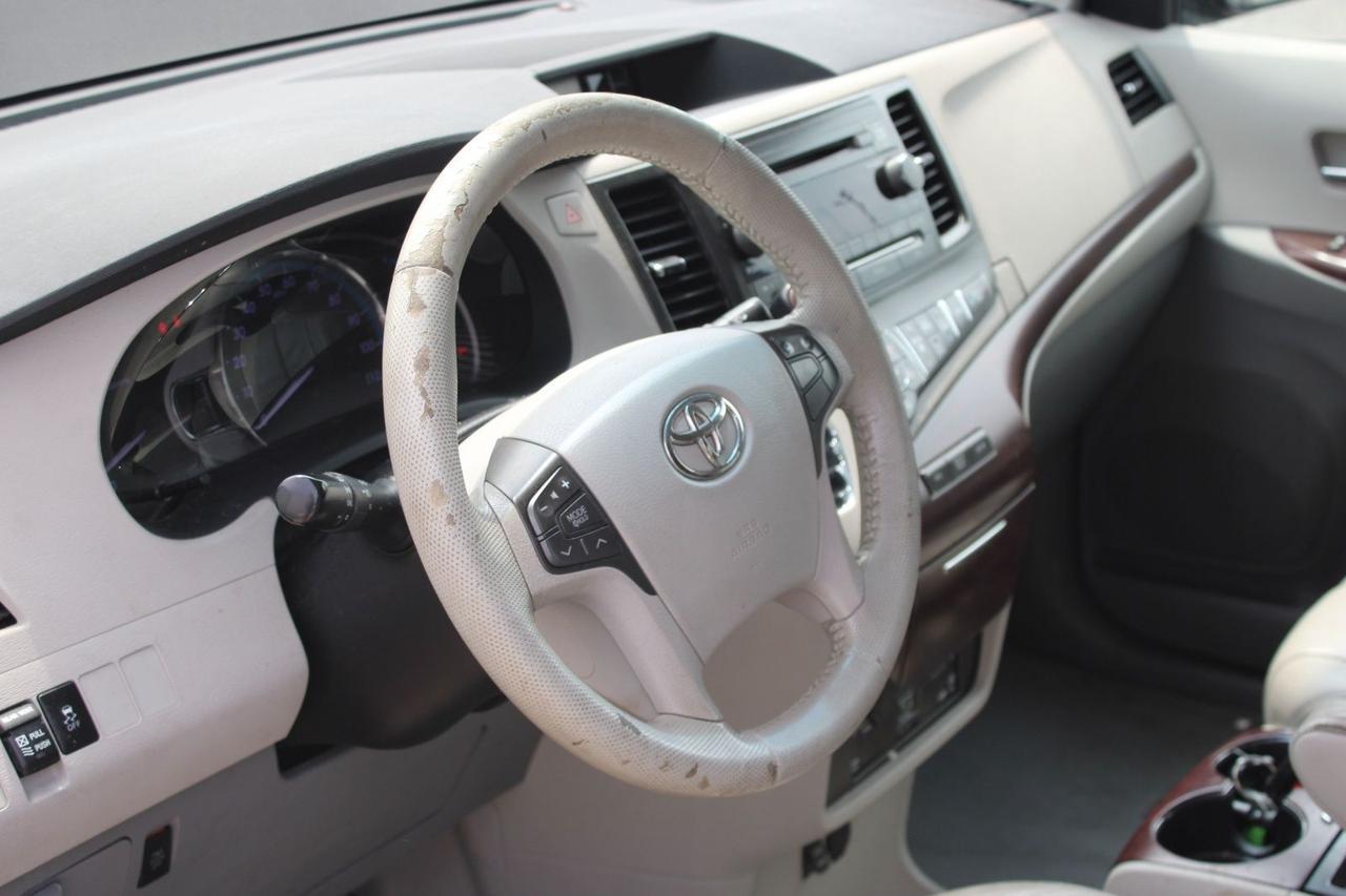 2011 Toyota Sienna XLE Fredericksburg VA