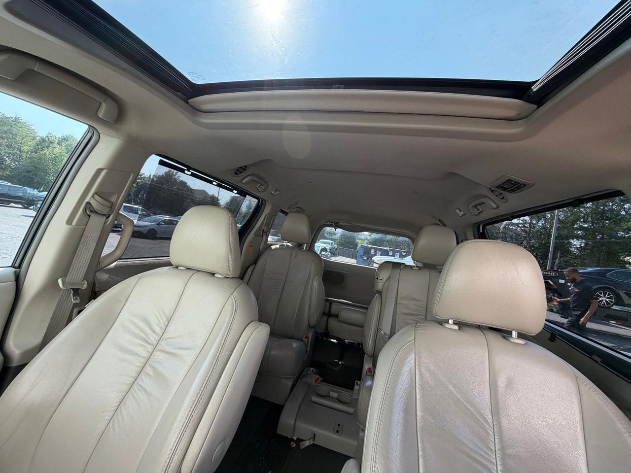 2011 Toyota Sienna XLE Fredericksburg VA