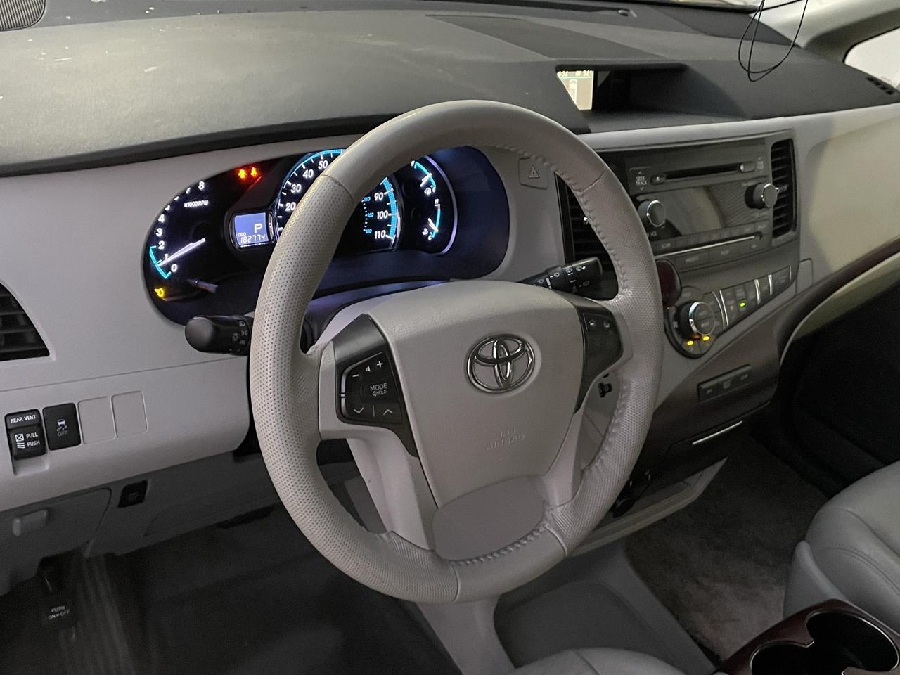 2011 Toyota Sienna XLE Alexandria VA