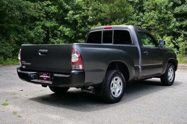 2011 Toyota Tacoma / Manual Transmission / Regular Cab! High Point NC