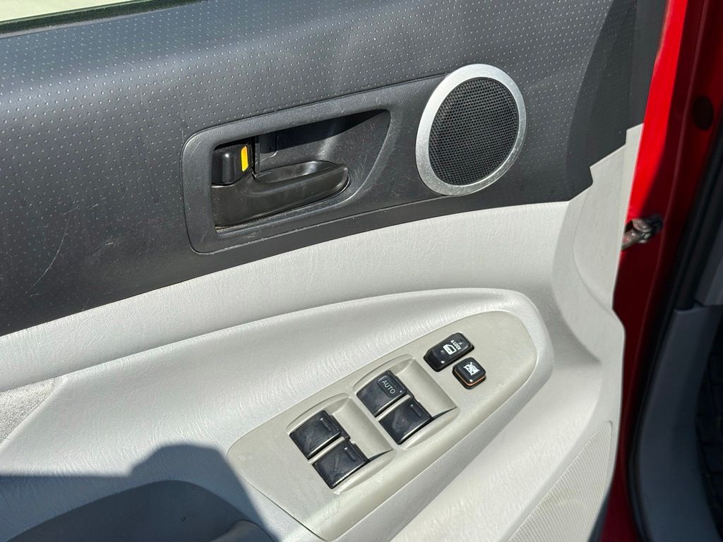 2011 Toyota Tacoma Base Crestwood KY