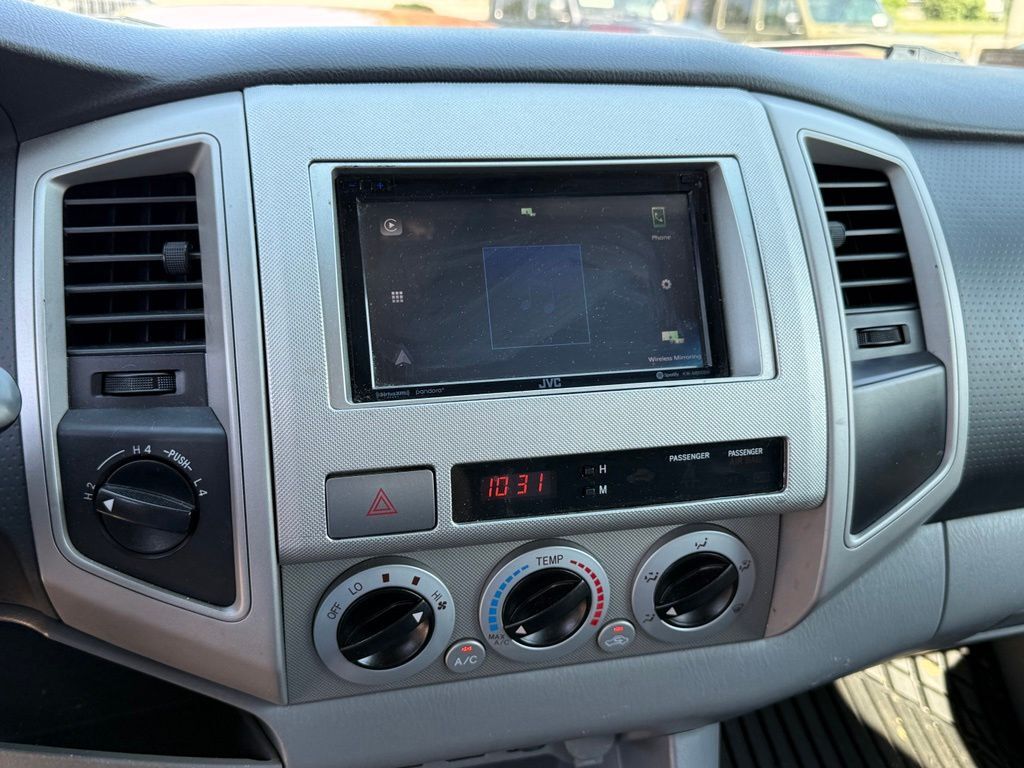 2011 Toyota Tacoma Base Crestwood KY