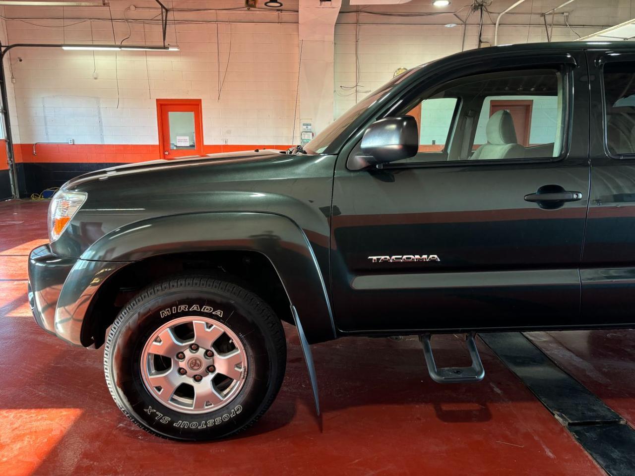 2011 Toyota Tacoma Base V6 Franklin OH
