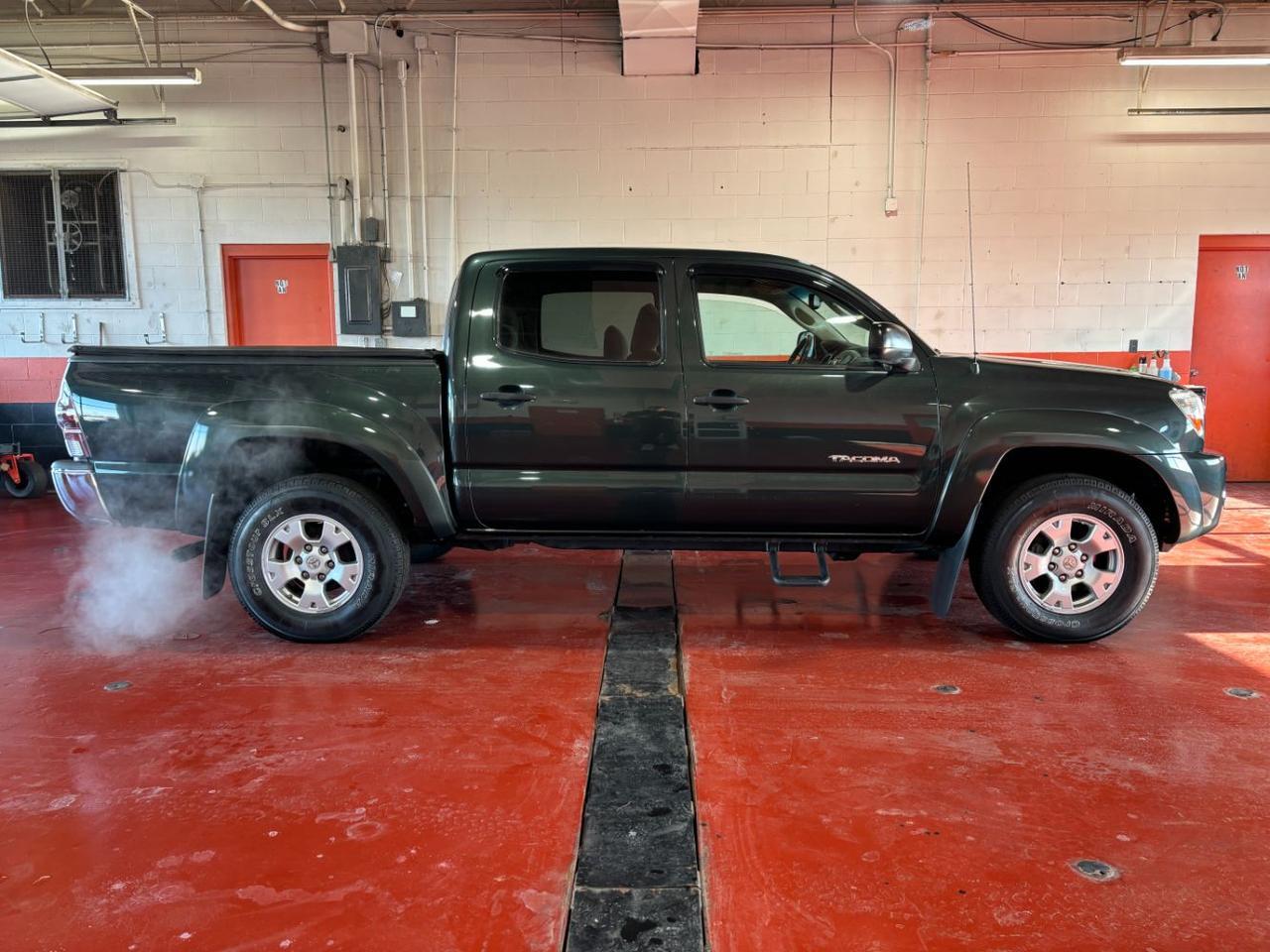 2011 Toyota Tacoma Base V6