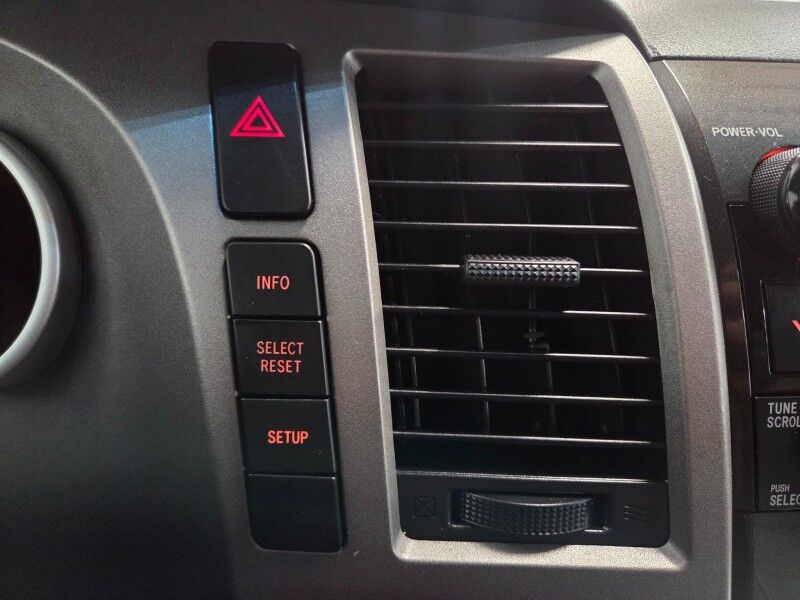 2011 Toyota Tundra 2WD Crew Max 5.7L V8 Leather Backup Camera FREE WARRANTY Arlington TX