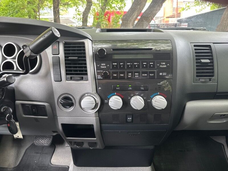 2011 Toyota Tundra Double Cab SR5 4.6L V8 4WD (A6) Arlington VA
