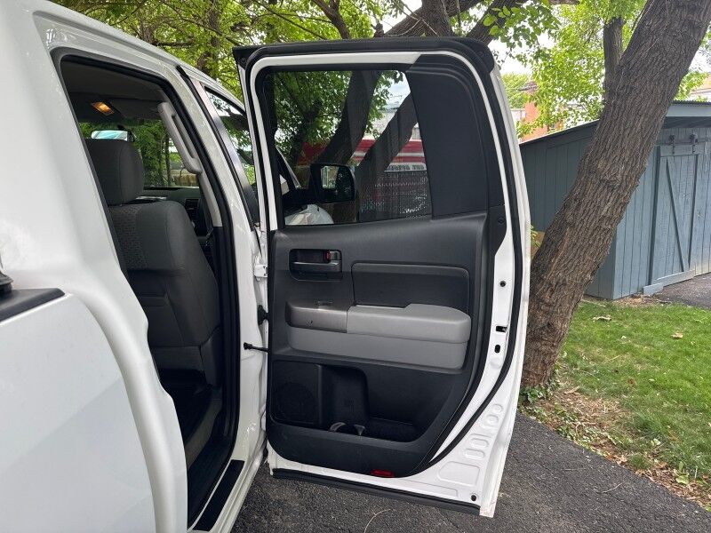 2011 Toyota Tundra Double Cab SR5 4.6L V8 4WD (A6) Arlington VA