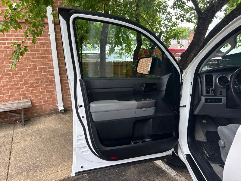 2011 Toyota Tundra Double Cab SR5 4.6L V8 4WD (A6) Arlington VA