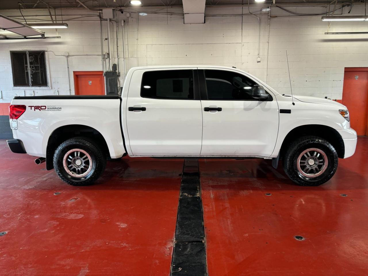 2011 Toyota Tundra Grade 5.7L V8 Franklin OH