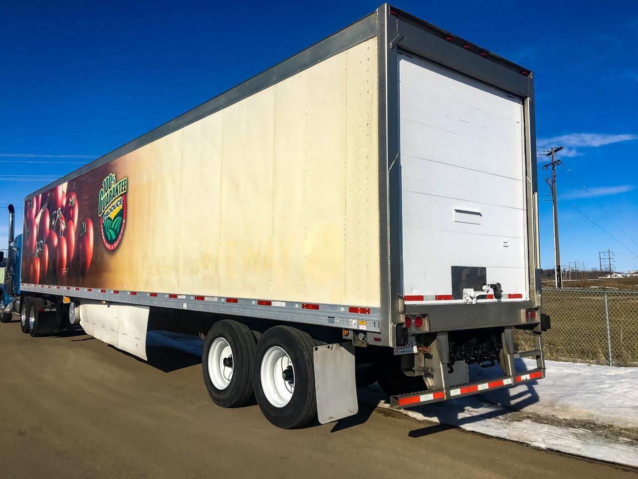 2011 V2SRA Utility Tandem Axle Reefer Trailer 51 Ft. Red Deer AB