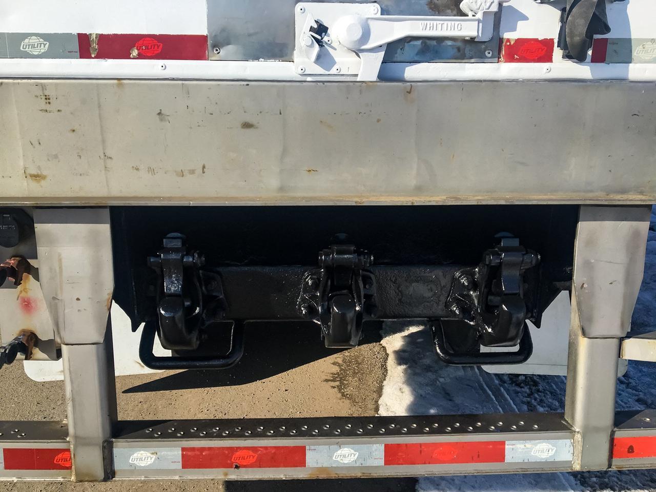 2011 V2SRA Utility Tandem Axle Reefer Trailer 51 Ft. Red Deer AB