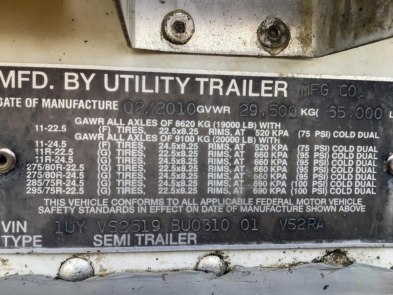 2011 V2SRA Utility Tandem Axle Reefer Trailer 51 Ft. Red Deer AB
