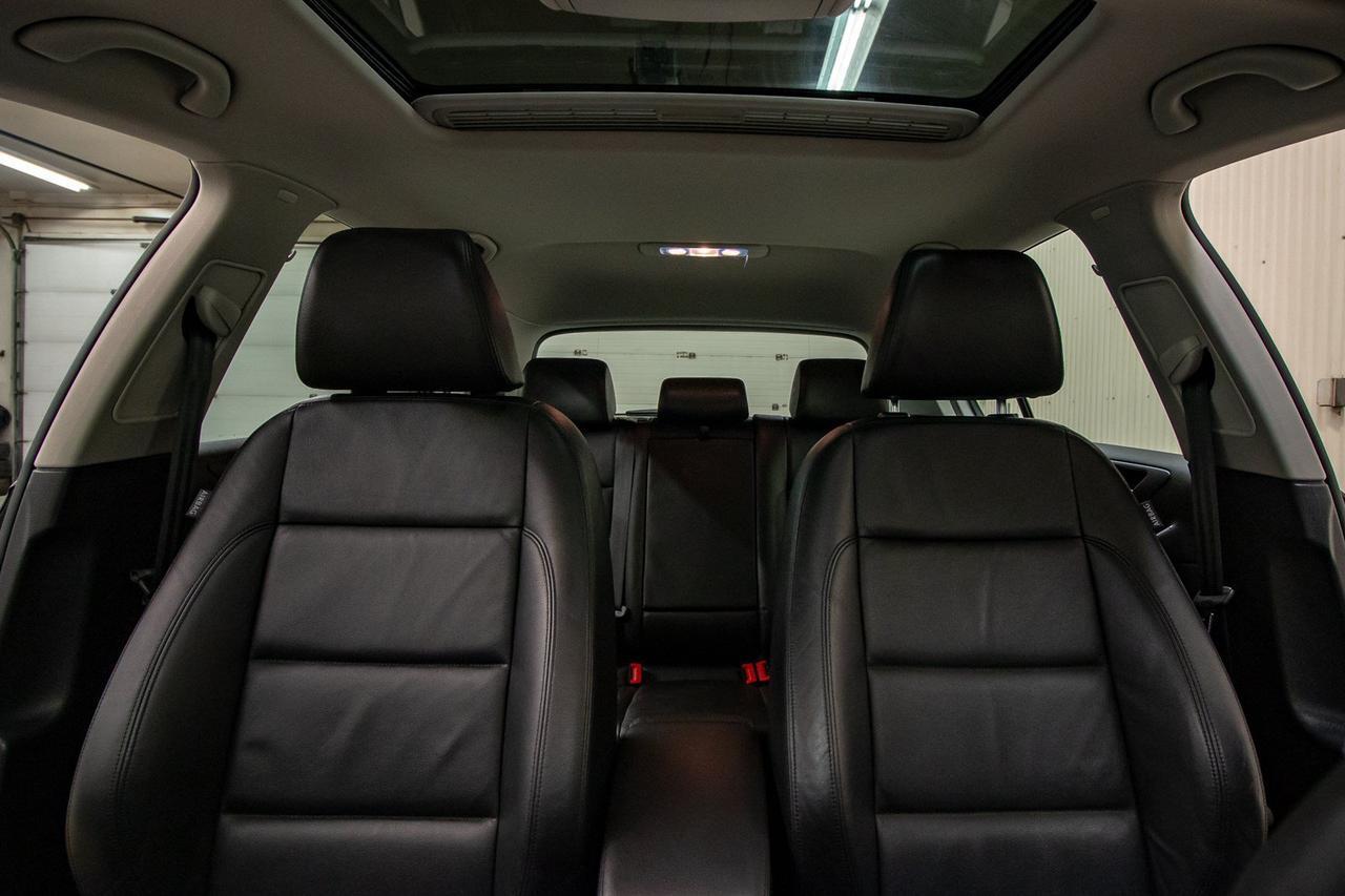2011 Volkswagen Golf Highline Hatchback Leather Roof Red Deer AB