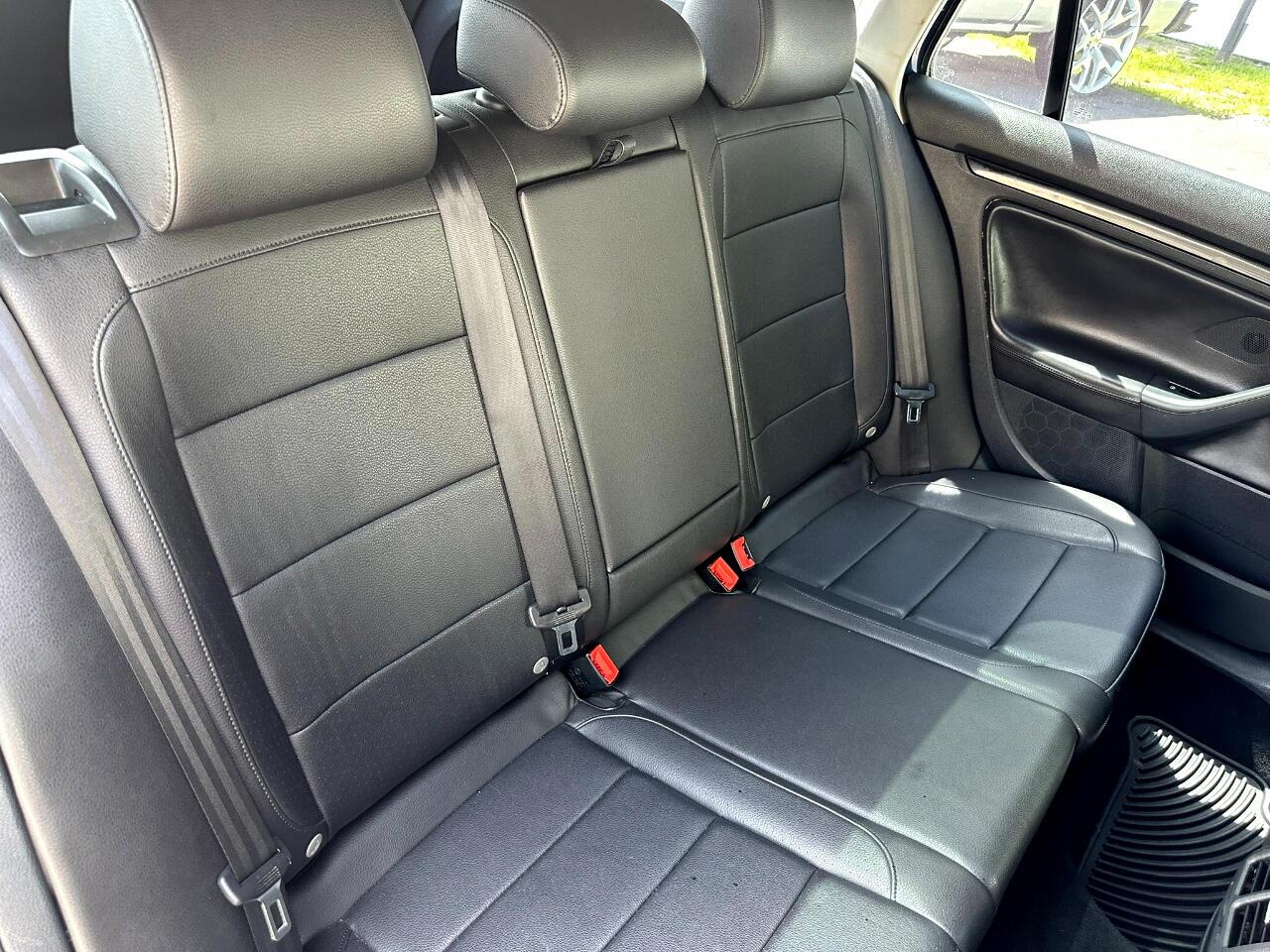 2011 Volkswagen Jetta SportWagen 4dr DSG TDI Jacksonville FL