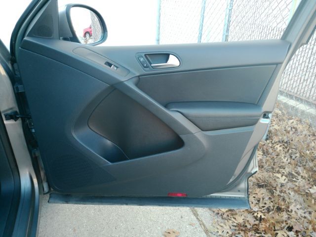 2011 Volkswagen Tiguan SE Plano TX