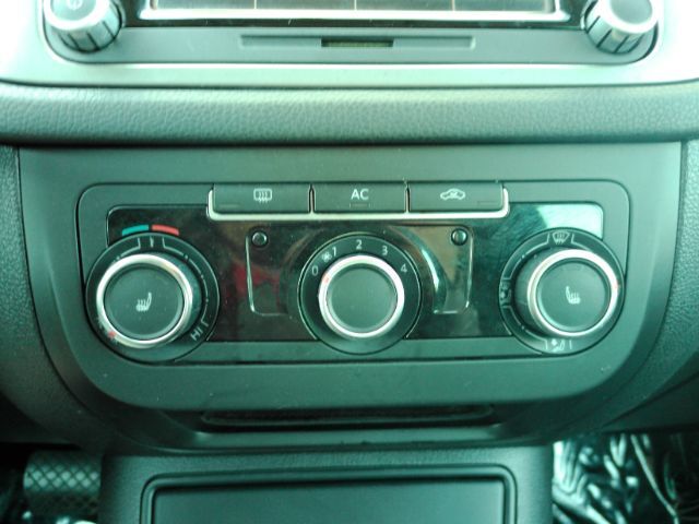 2011 Volkswagen Tiguan SE Plano TX