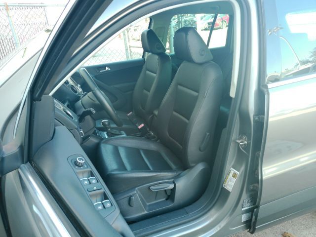 2011 Volkswagen Tiguan SE Plano TX