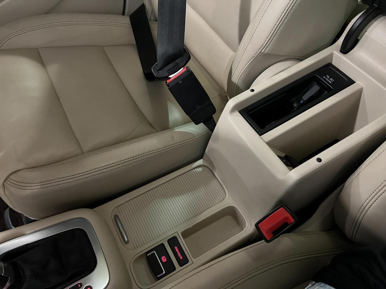 2011 Volkswagen Tiguan SEL 4Motion w/Premium Navi & Dynaudio Parker CO