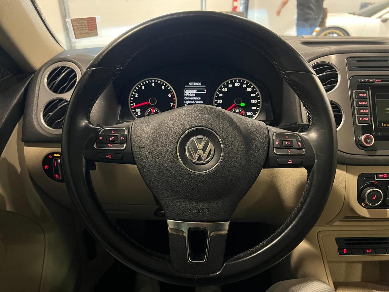 2011 Volkswagen Tiguan SEL 4Motion w/Premium Navi & Dynaudio Parker CO