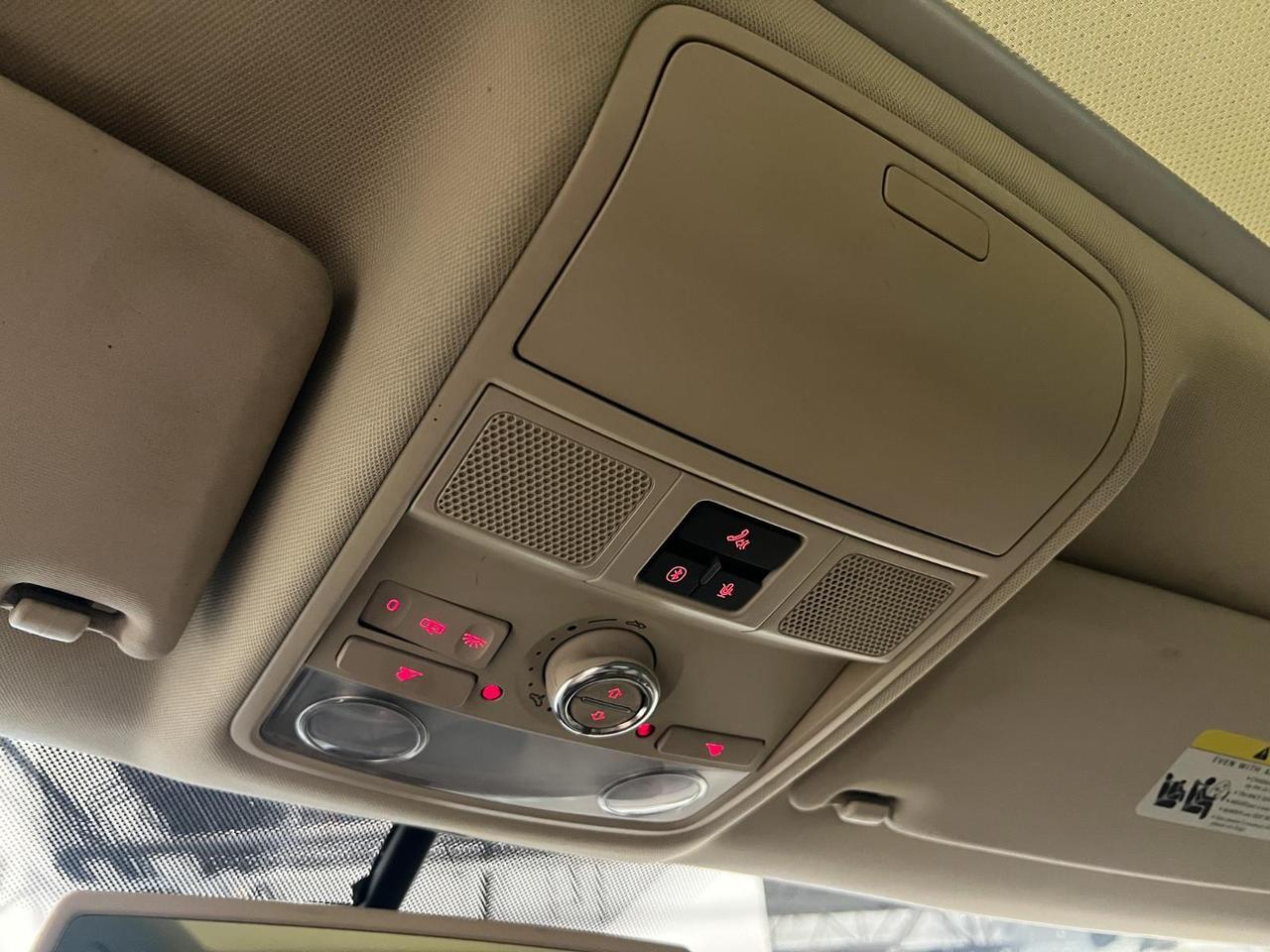 2011 Volkswagen Tiguan SEL 4Motion w/Premium Navi & Dynaudio Parker CO
