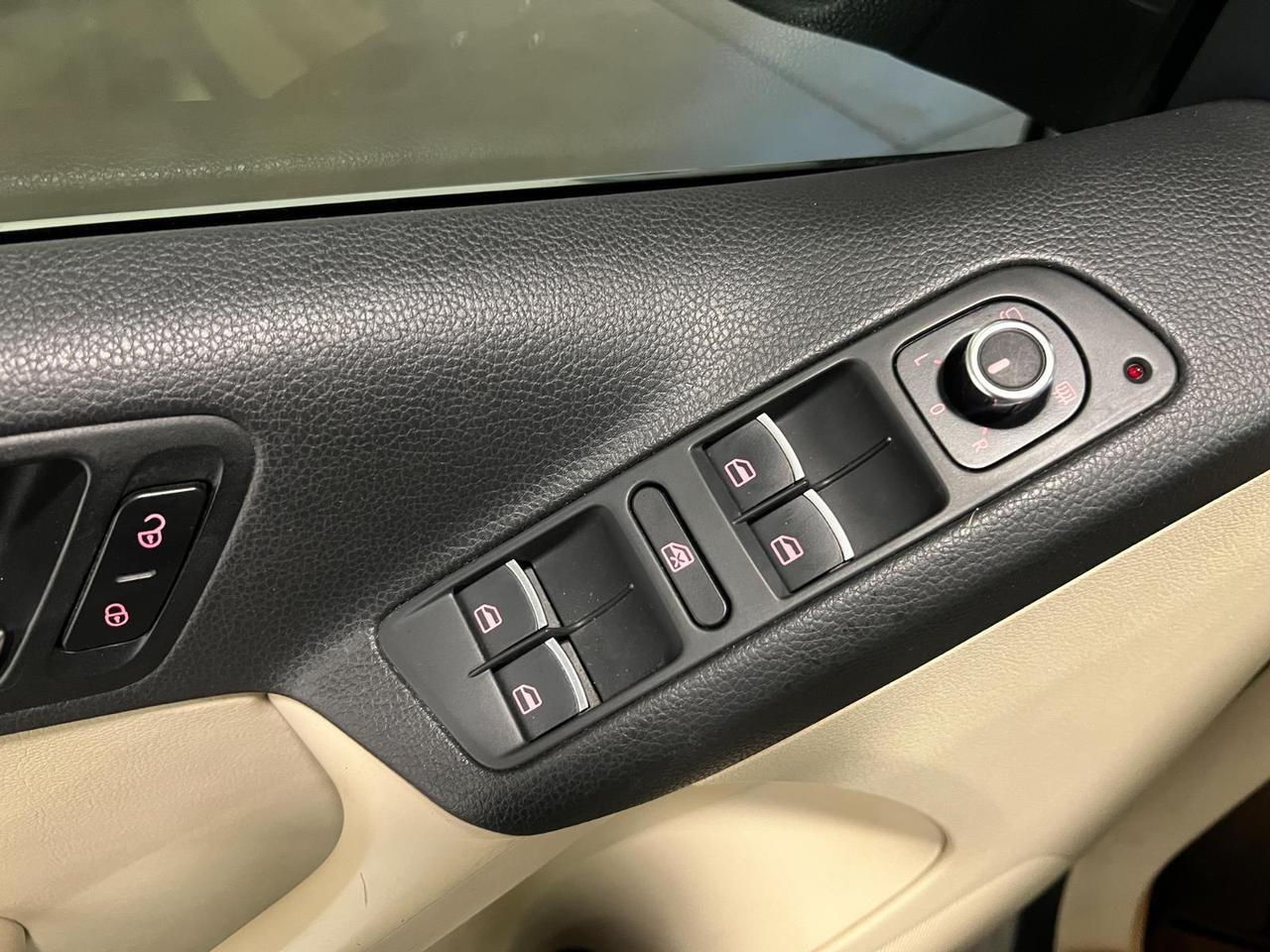 2011 Volkswagen Tiguan SEL 4Motion w/Premium Navi & Dynaudio Parker CO