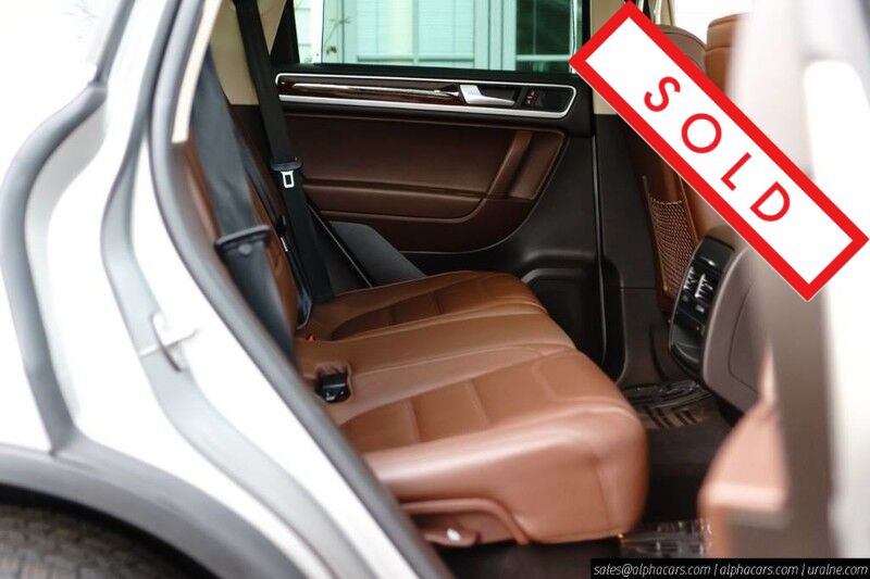 2011 Volkswagen Touareg  Boston MA